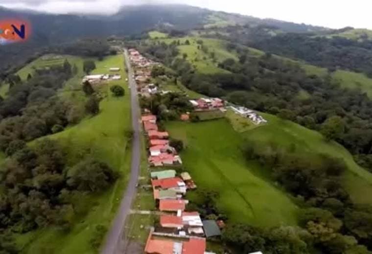 Vamos a recorrer una gruta metida en la montaña: La travesía de Ernesto