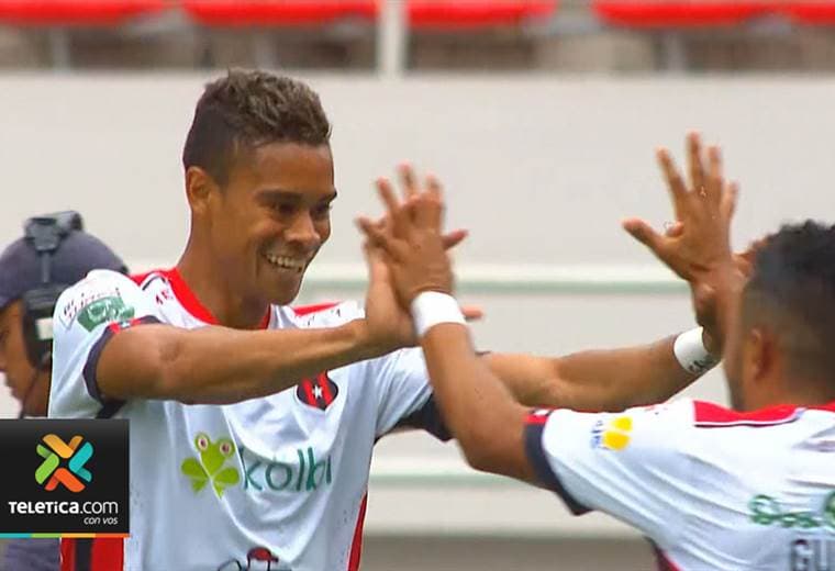 Ariel Lassiter se ha convertido en el gran asistente de los delanteros manudos