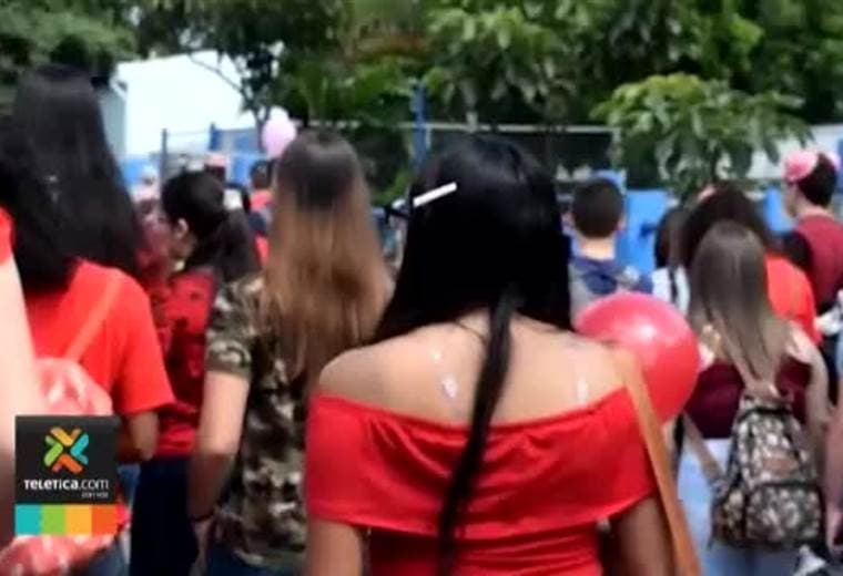 Estudiantes de Desamparados festejaron el día mundial de la juventud con una serie de talleres