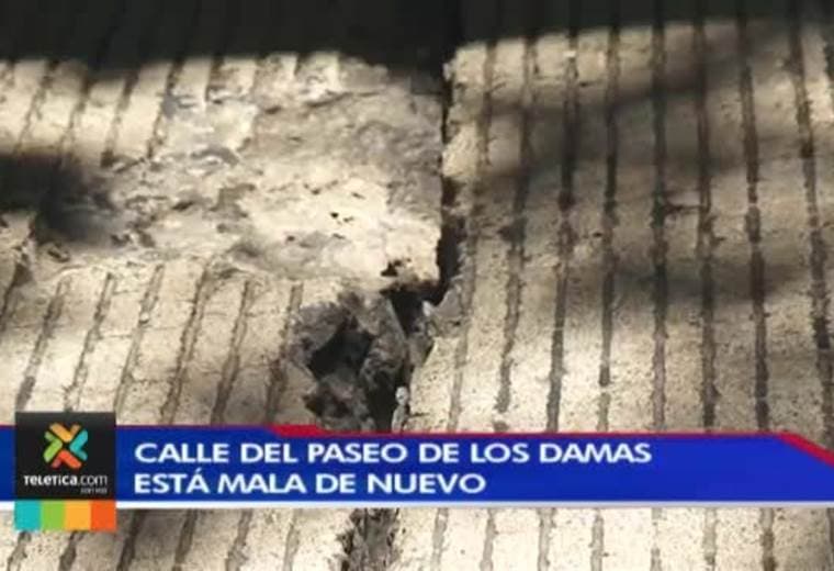 Una vez más la calle del Paseo de los Damas en San José está en mal estado