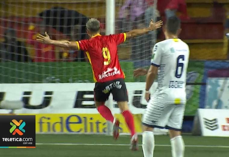 Delanteros siguen sin brillar