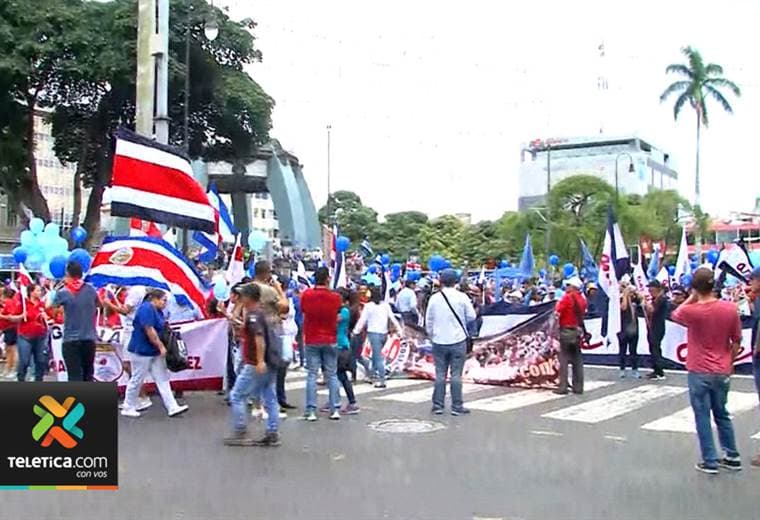 Sindicato de la CCSS llama a huelga para luchar contra orden de la Contraloría 
