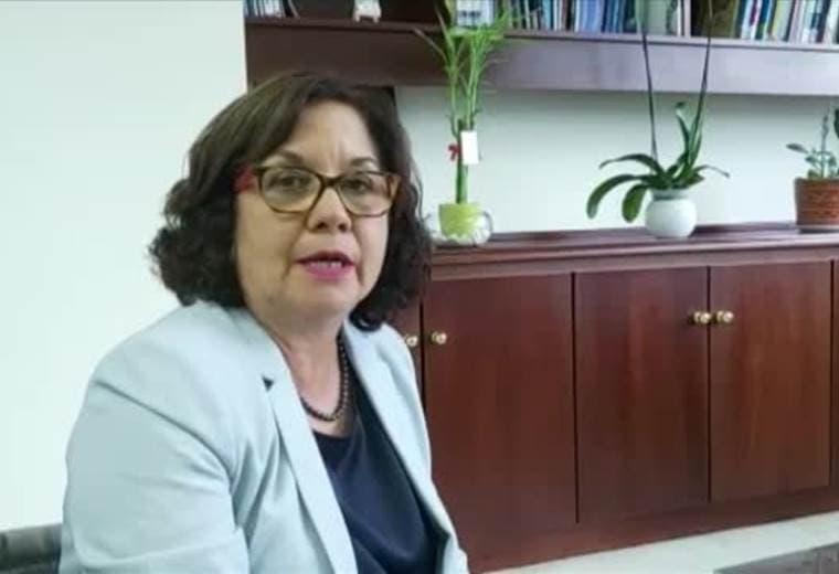 MEP brinda alimentación y refugio a familias de estudiantes afectados por incendio en Barrio Cuba