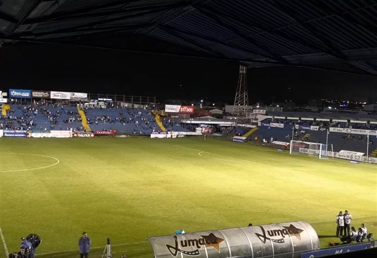 Falla eléctrica en el Fello Meza | Andrés González