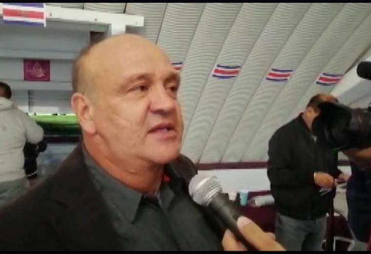 Johnny Chaves declinó enviar su hoja de vida a la Fedefútbol