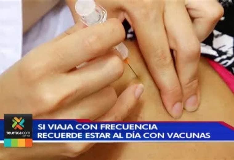Expertos recomiendan revisar su plan de vacunación si planea salir del país en los próximos días