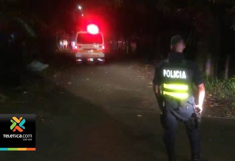 Motociclista murió tras derrapar e impactar contra el muro de una vivienda en Santa Cruz