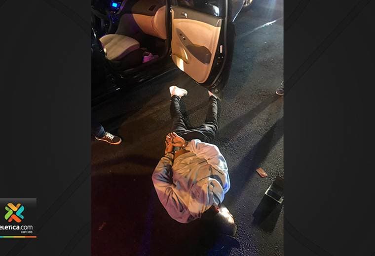 OIJ detuvo en Pavas a dos sujetos que robaron un carro en Heredia