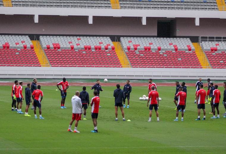 Entrenamiento de la Selección Nacional | Fernando Araya