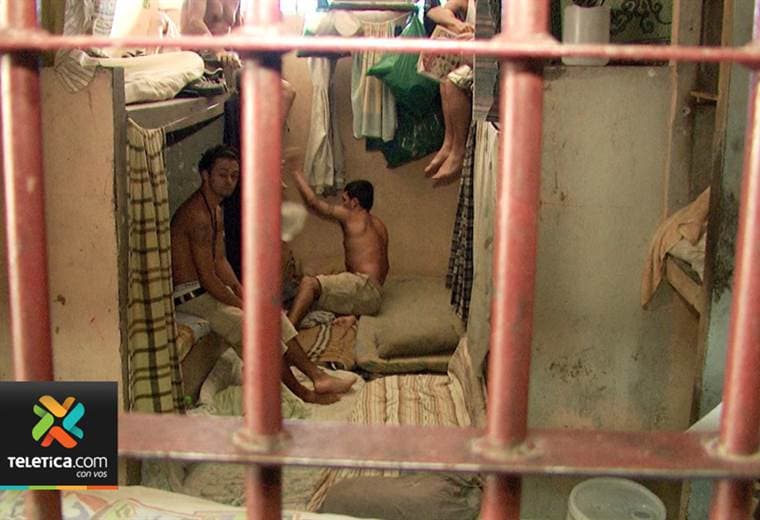 Ministerio de Salud atiende brote de parotiditis en cuatro centros penitenciarios