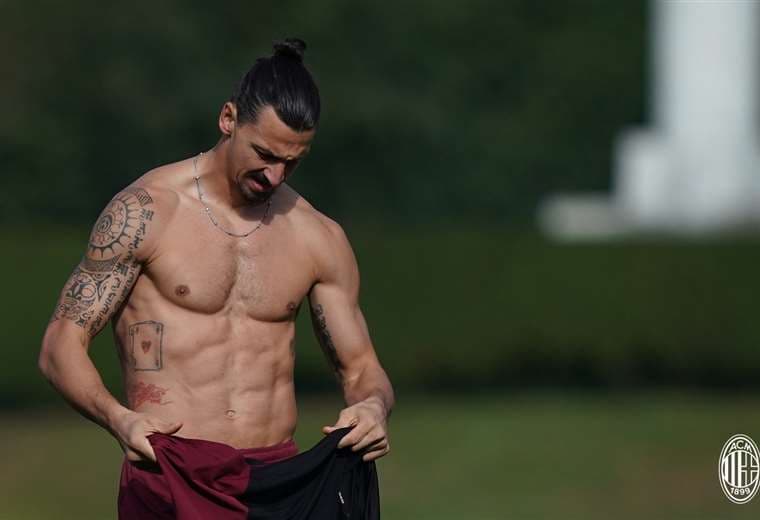Ibrahimovic: "No eres Zlatan, no retes al virus"