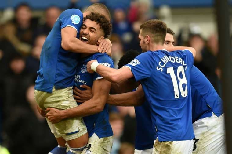 Everton suma otra victoria. AFP