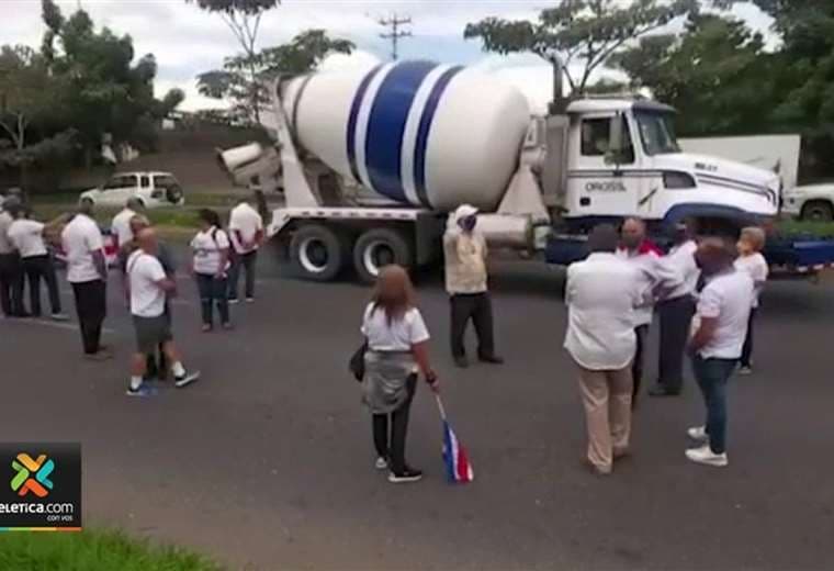 Manifestaciones de transportistas terminaron con 11 detenidos