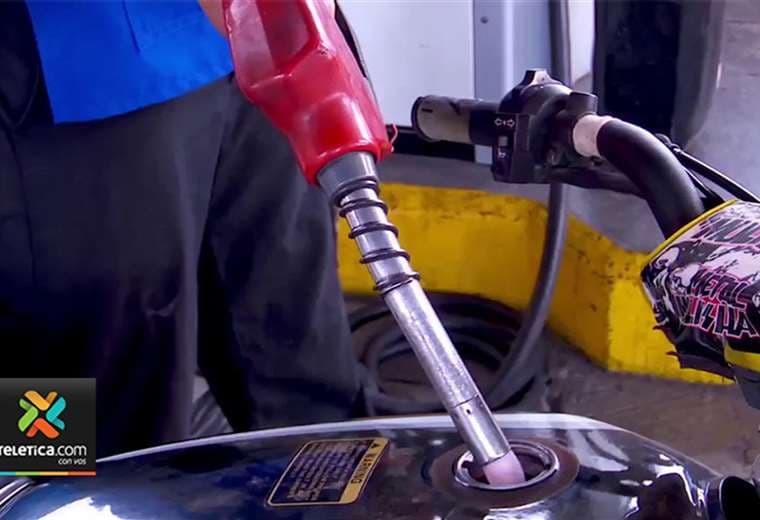 Rebaja de hasta ₡53 en precio de combustibles entra a regir este viernes