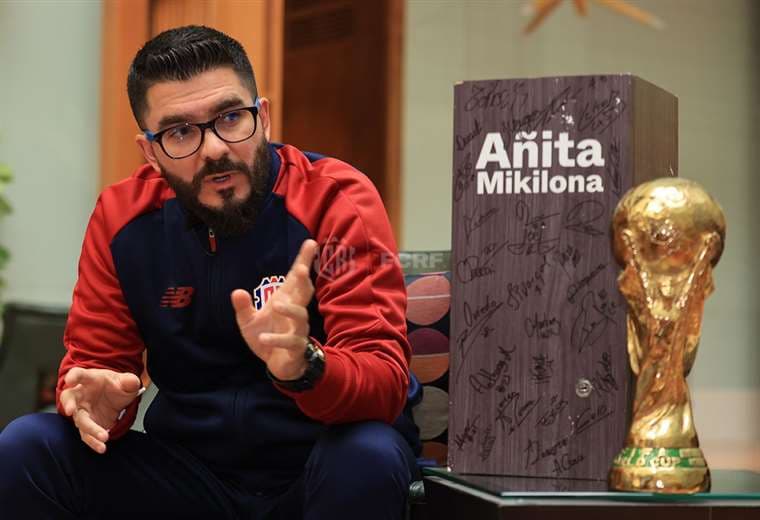 Colegio de Psicólogos advierte a la Fedefútbol sobre "motivador" de la Tricolor