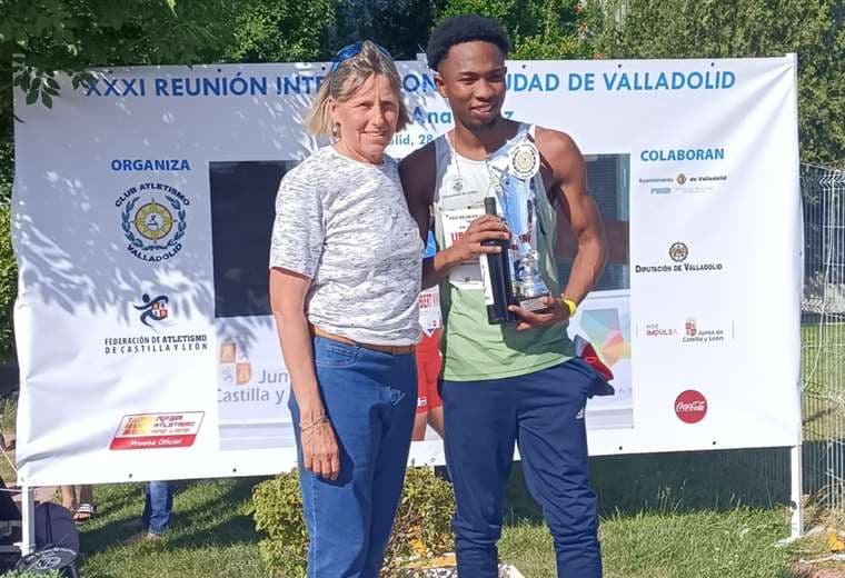 Héctor Allen. Fecoa