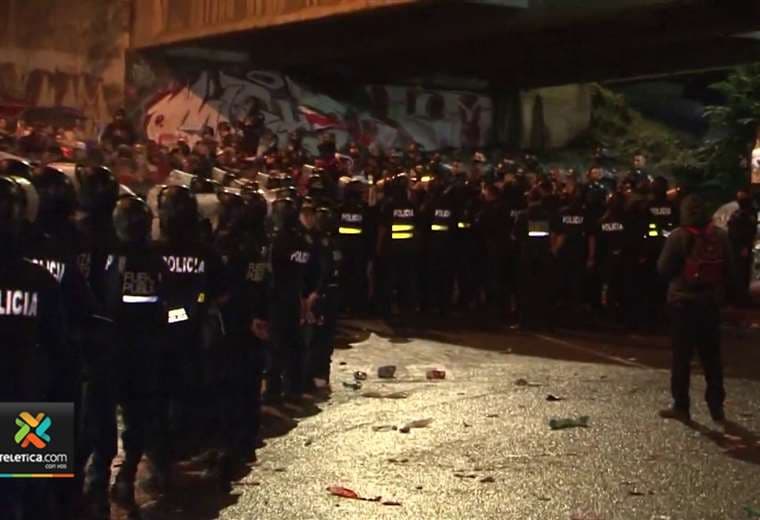 Más de 350 reportes de violencia doméstica tras partido de la Sele