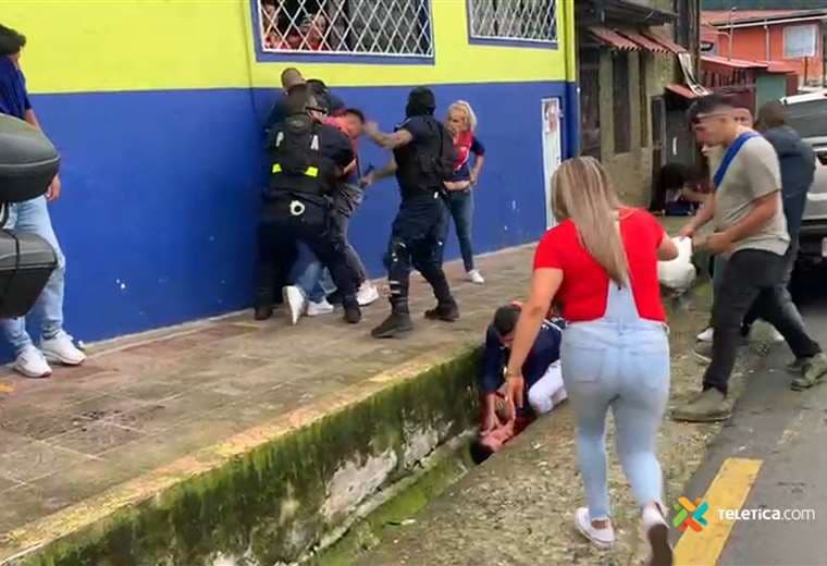 Riña con machete dejó tres detenidos y un herido en Cartago