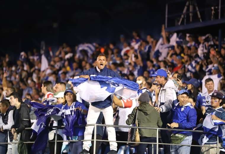 Así celebran en el Fello Meza estar cerca de romper 81 años de no ser campeones nacionales