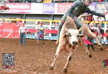 El Cachetes - 01 Enero 2023