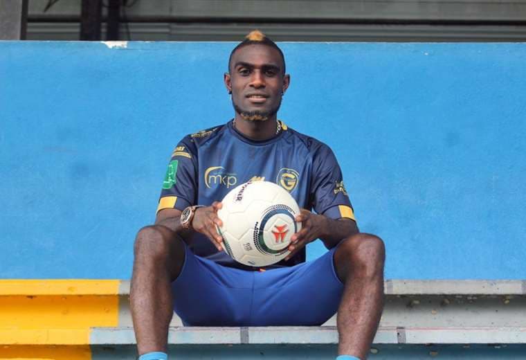 Darley Carabalí, Guadalupe.