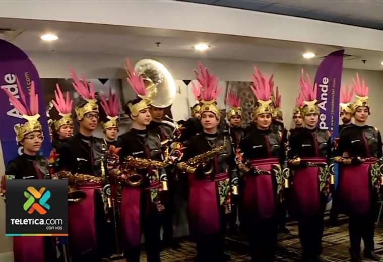 Colegio en EE. UU. apoya a Banda de Zarcero con préstamo de algunos instrumentos