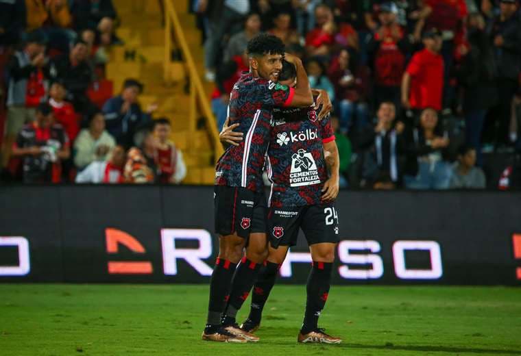 Alajuelense vs. Grecia.
