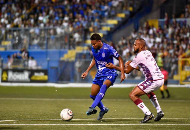 Pérez Zeledón vs. Saprissa.