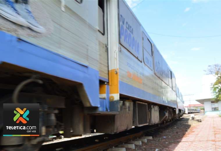 Tragedia en Río Segundo de Alajuela: Mujer muere atropellada por el tren