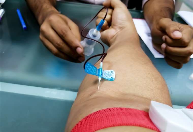 Hospital Calderón Guardia requiere con urgencia donadores de sangre tipo O positivo