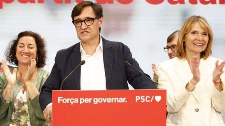 Los socialistas logran el triunfo en Cataluña y las fuerzas independentistas no podrán formar gobierno