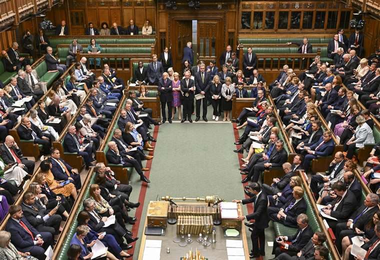 Parlamento británico podrá negar el acceso a diputados detenidos por delitos sexuales