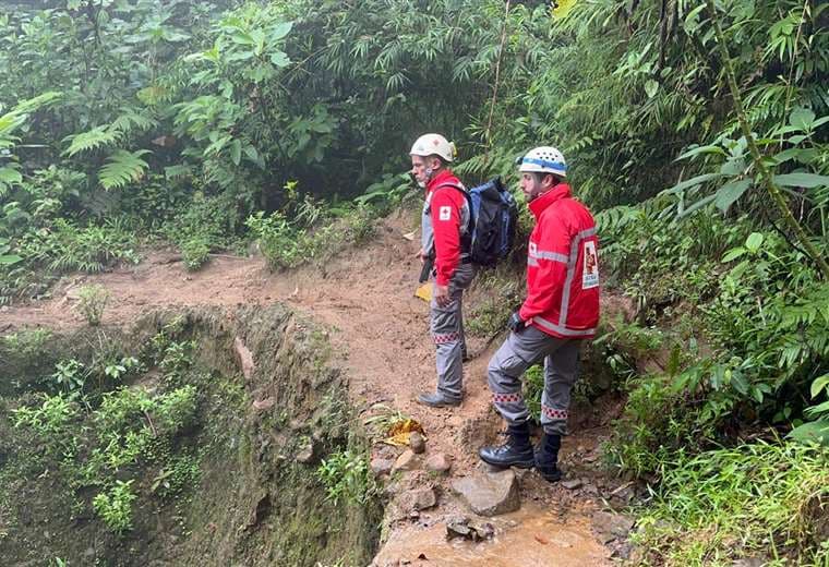 Cruz Roja halla muerto a senderista extraviado en el Zurquí