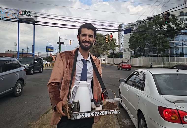 Conozca a Amin, un iraní que vende café en las calles de Rohrmoser 