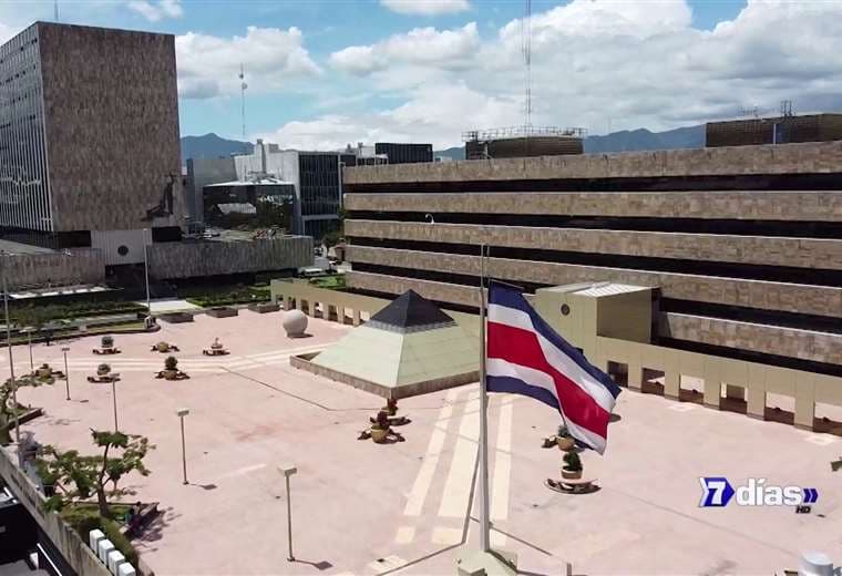 La encrucijada de la ley de Empleo Público