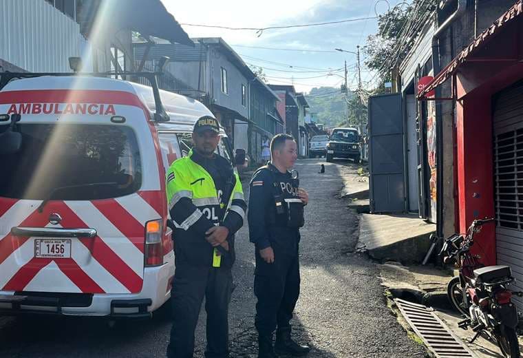 Mujer apuñala a su pareja sentimental en el pecho durante discusión