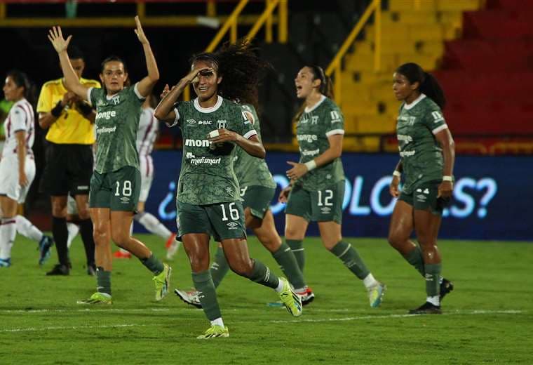 Leonas se dejan otro clásico más del fútbol femenino