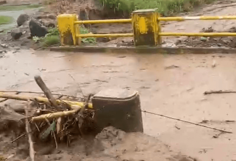 Fotografías: Alcalde Mario Redondo, Cartago