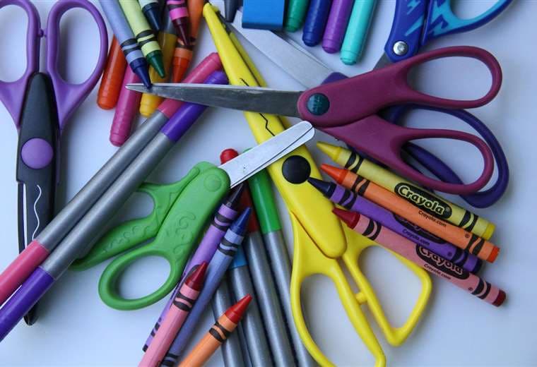 MEIC: Útiles y uniformes serán más baratos en este 2026