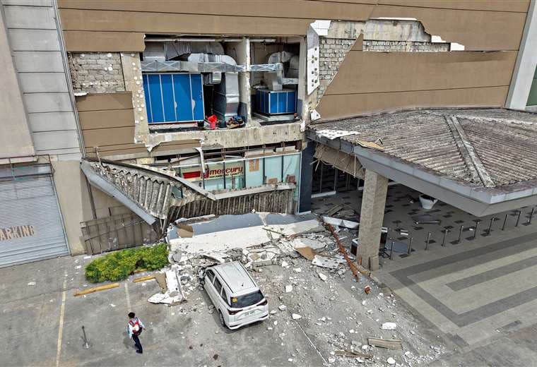 Levantan alerta de tsunami en el Pacífico tras terremoto de magnitud 7,4 en Filipinas