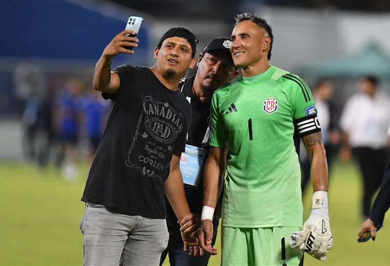 Diputada propone declarar ciudadano distinguido a Keylor Navas
