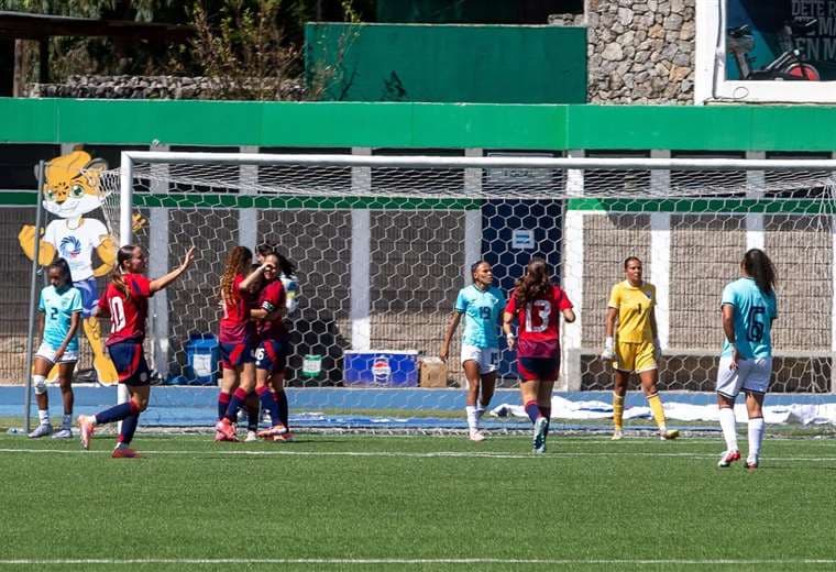 Preolímpica Femenina debuta con triunfo ante Panamá en Juegos Centroamericanos