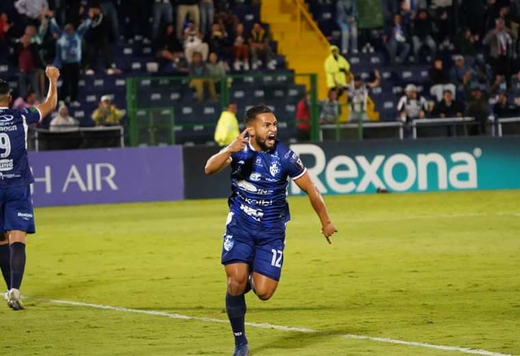 Cartaginés ante Motagua - Juan Manuel Quiros 