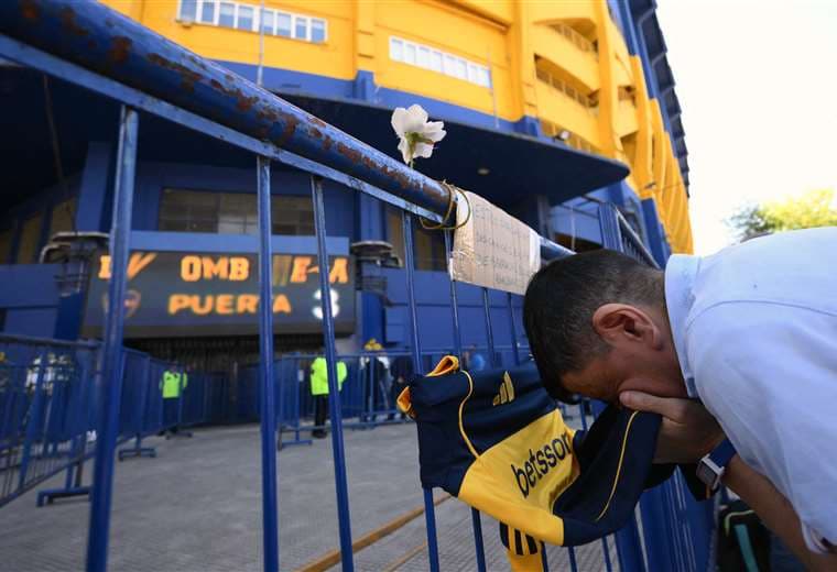 El fútbol argentino despide y agradece al DT de Boca Miguel Ángel Russo