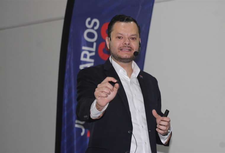 Juan Carlos Hidalgo reconoce interés en regresar a la presidencia del PUSC