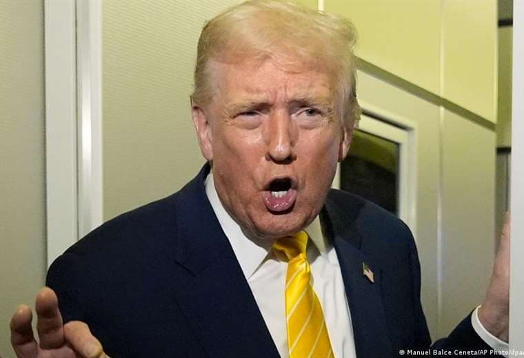 Trump dice que "en cierto modo" ya tomó una decisión sobre Venezuela