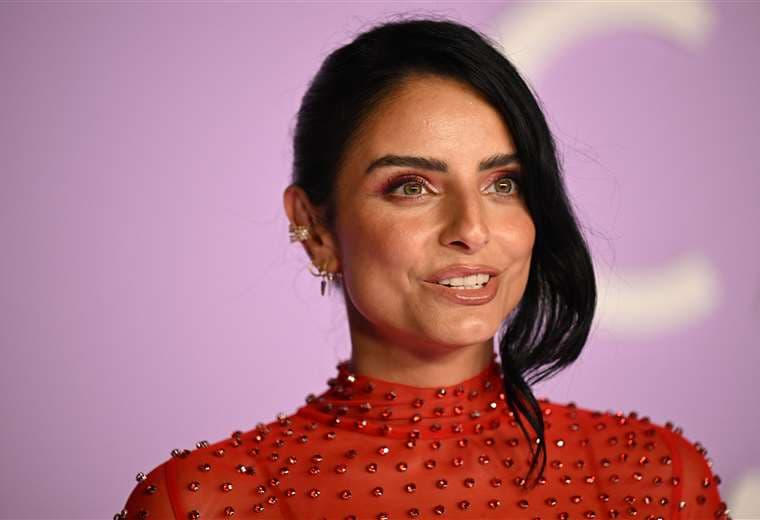 Aislinn Derbez confirma muerte de su madre y revela de qué murió