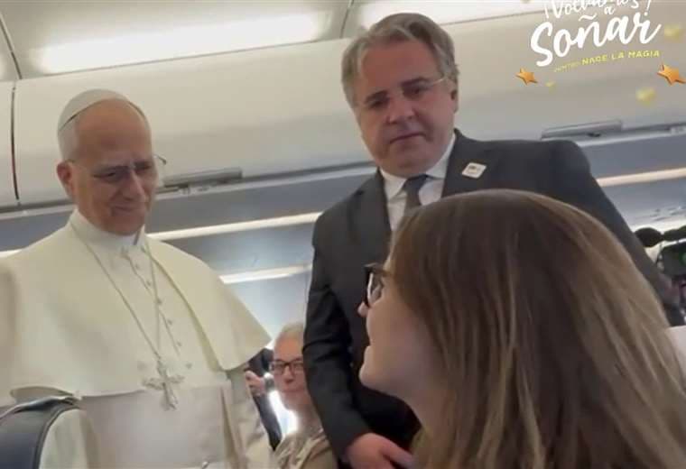 "Es algo inolvidable": periodista tico narra encuentro que tuvo con el papa León XIV