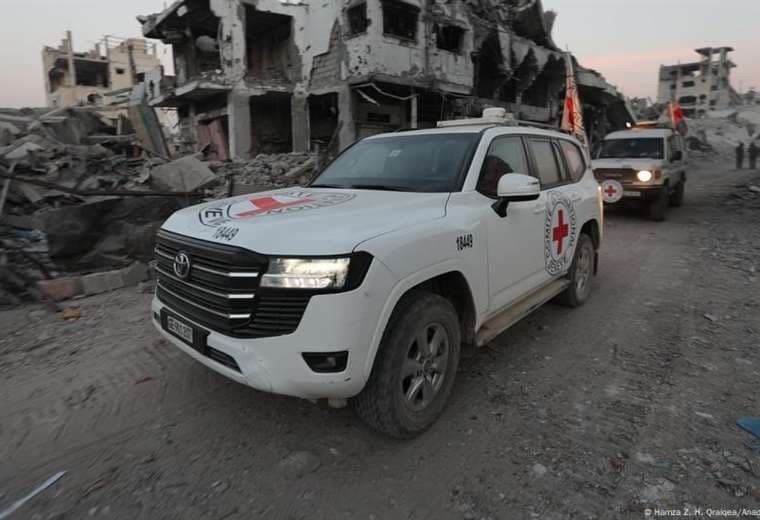 Israel confirma identidad de cadáveres entregados por Hamás