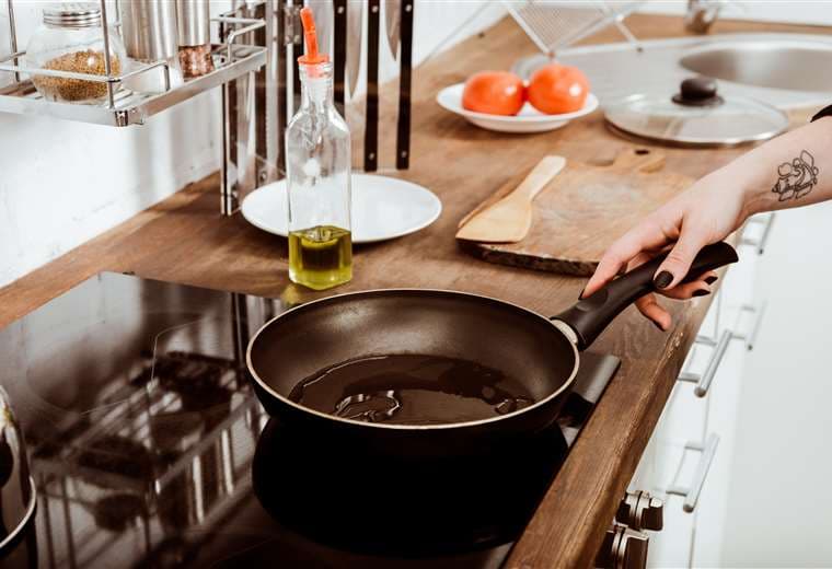 Salud advierte por presencia de bacteria en lote de muslitos de pollo cocidos